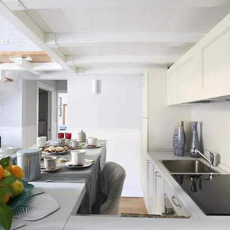 Design In The Heart Of - Hosted By Sweetstay Apartment *