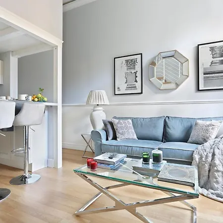 Design In The Heart Of - Hosted By Sweetstay Florence