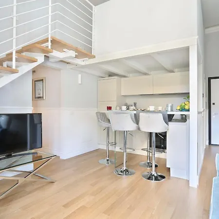 Design In The Heart Of - Hosted By Sweetstay Apartment